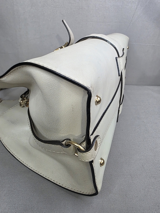 ✨️GUCCI Stirrup Top Handle Bag - Picture 9 of 16